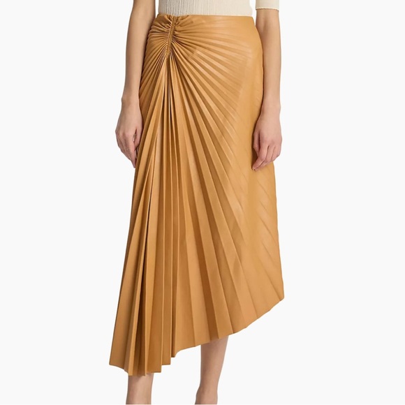 Faux Leather Pleated Assymetrical Skirt 8